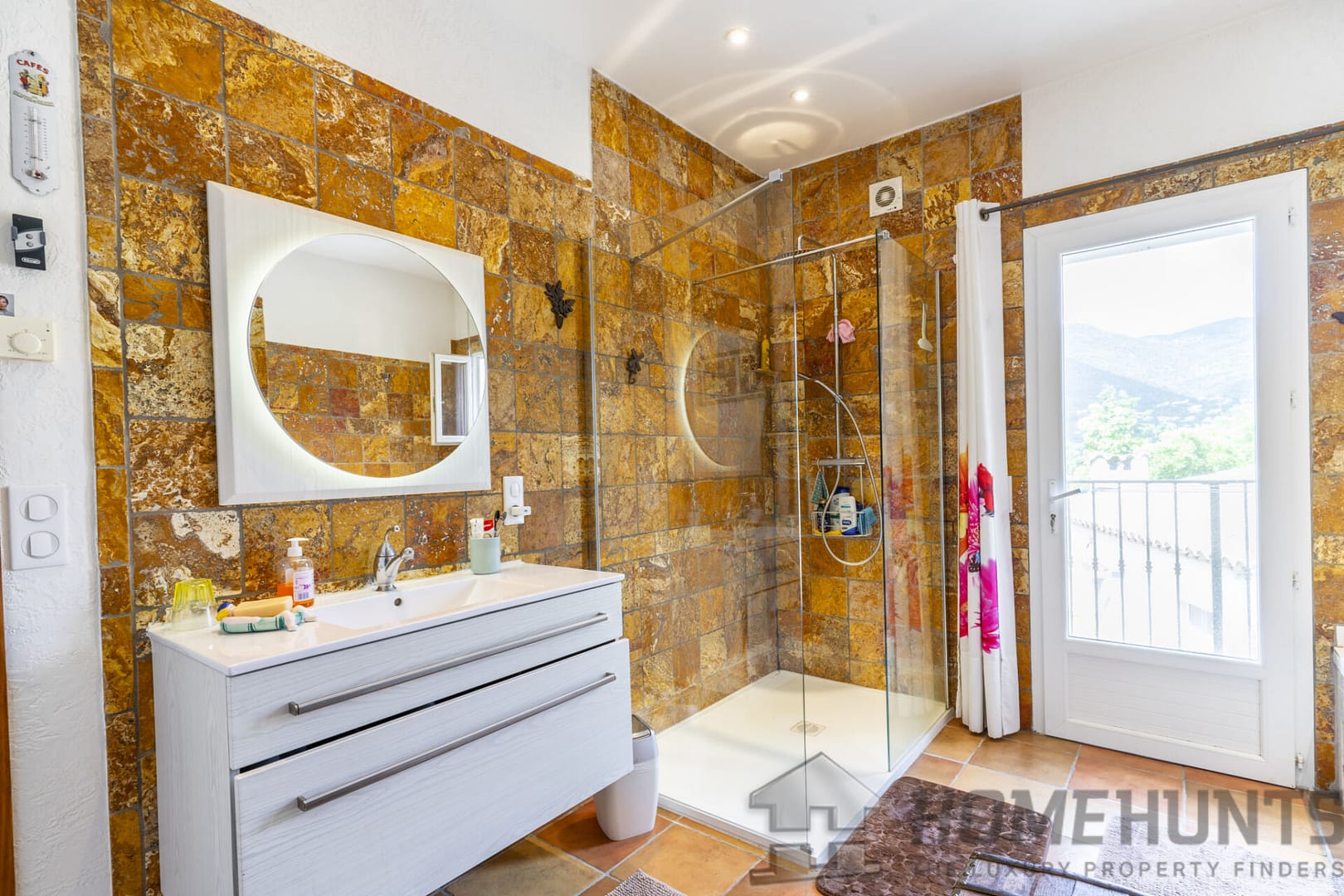 property_HH-15731030-8