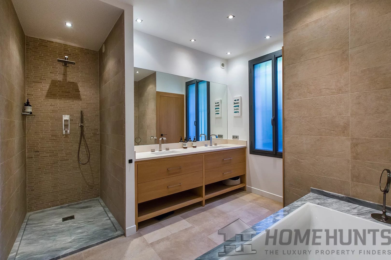 property_HH-15810674-12