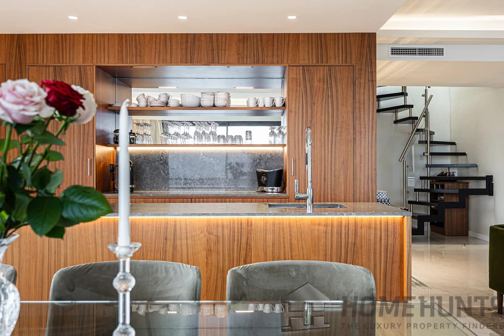 property_HH-15816408-10