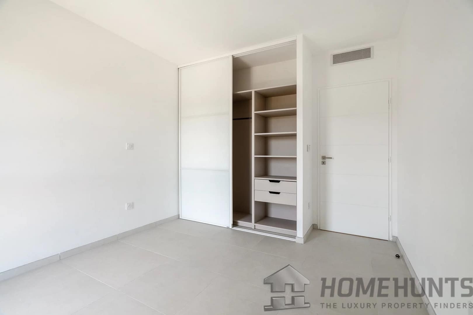 property_HH-15817987-10