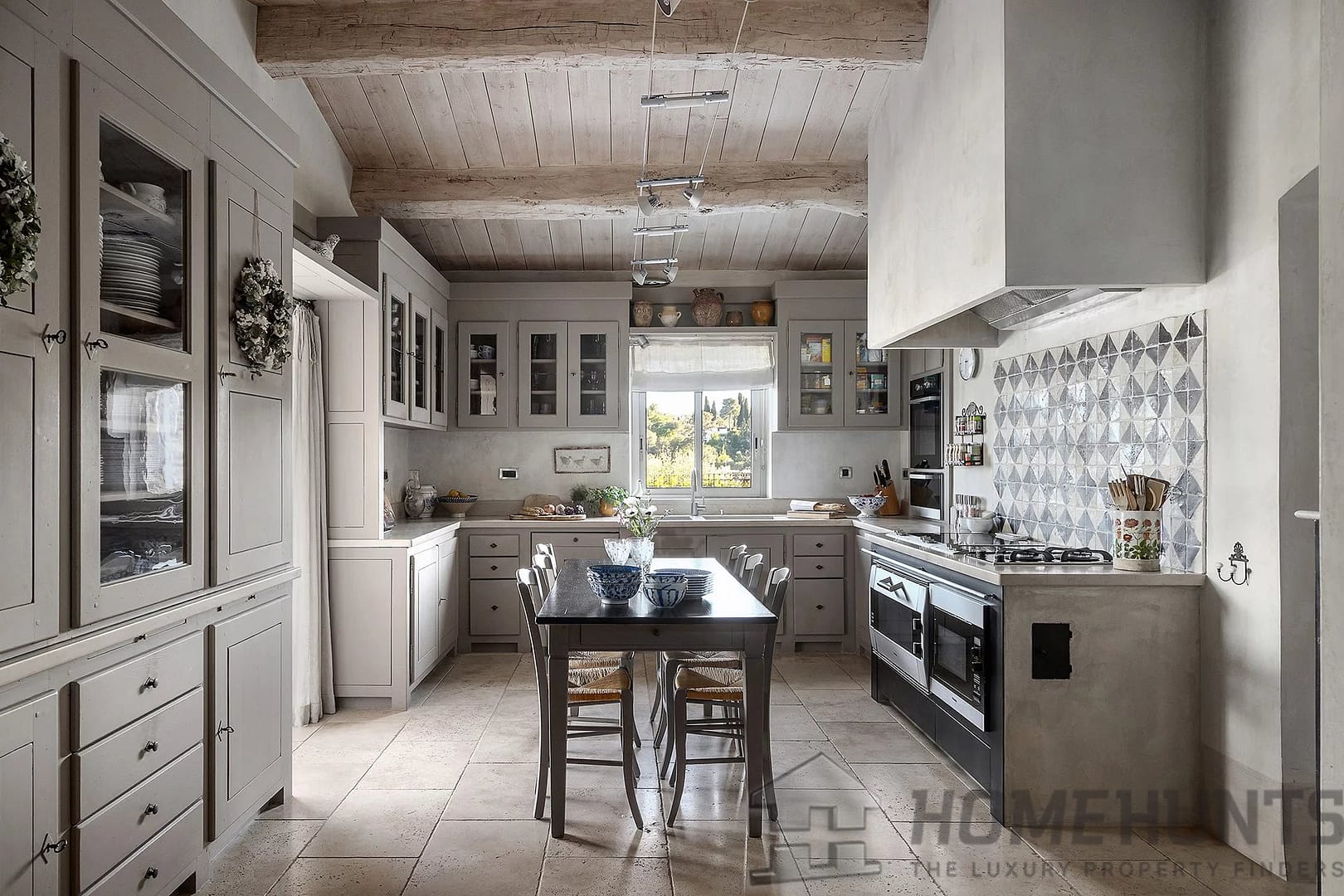 property_HH-15834251-10