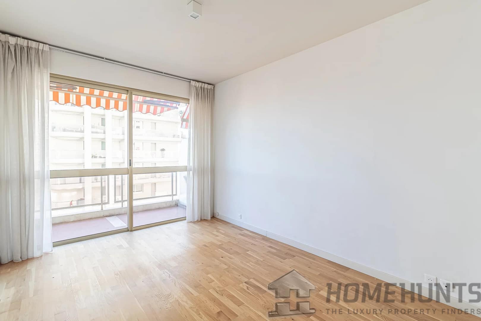 property_HH-15841502-10