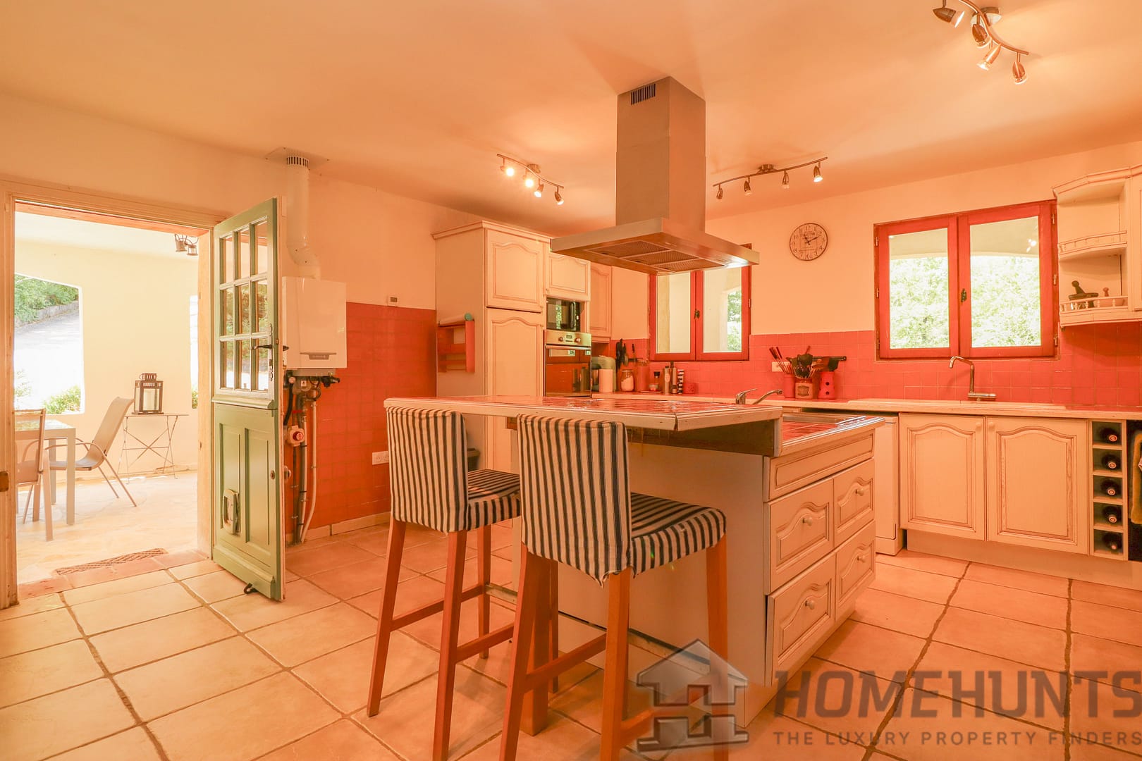 property_HH-15841510-7