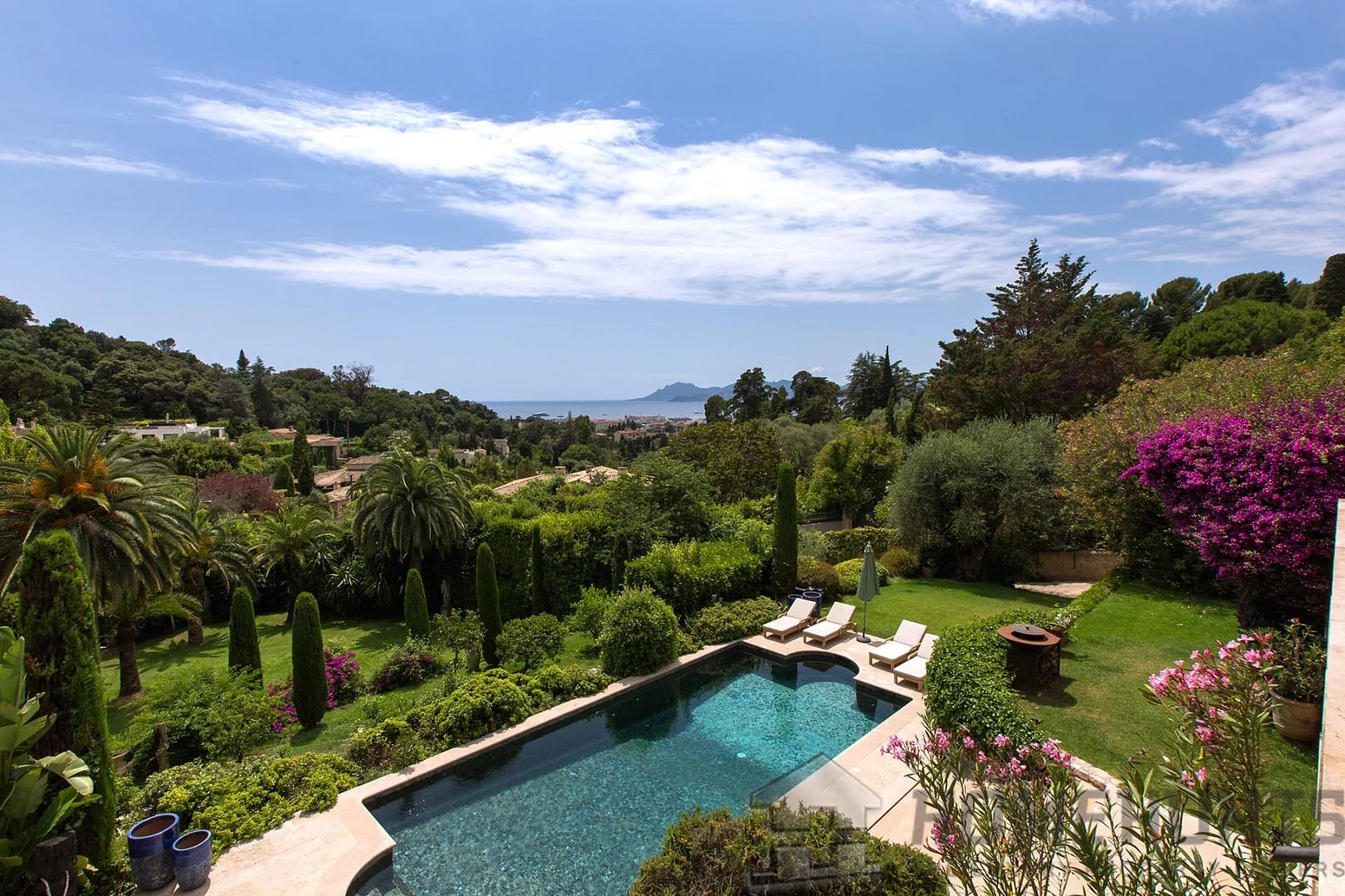 property_HH-15847596-7