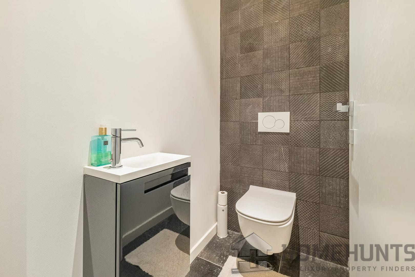 property_HH-15851458-21