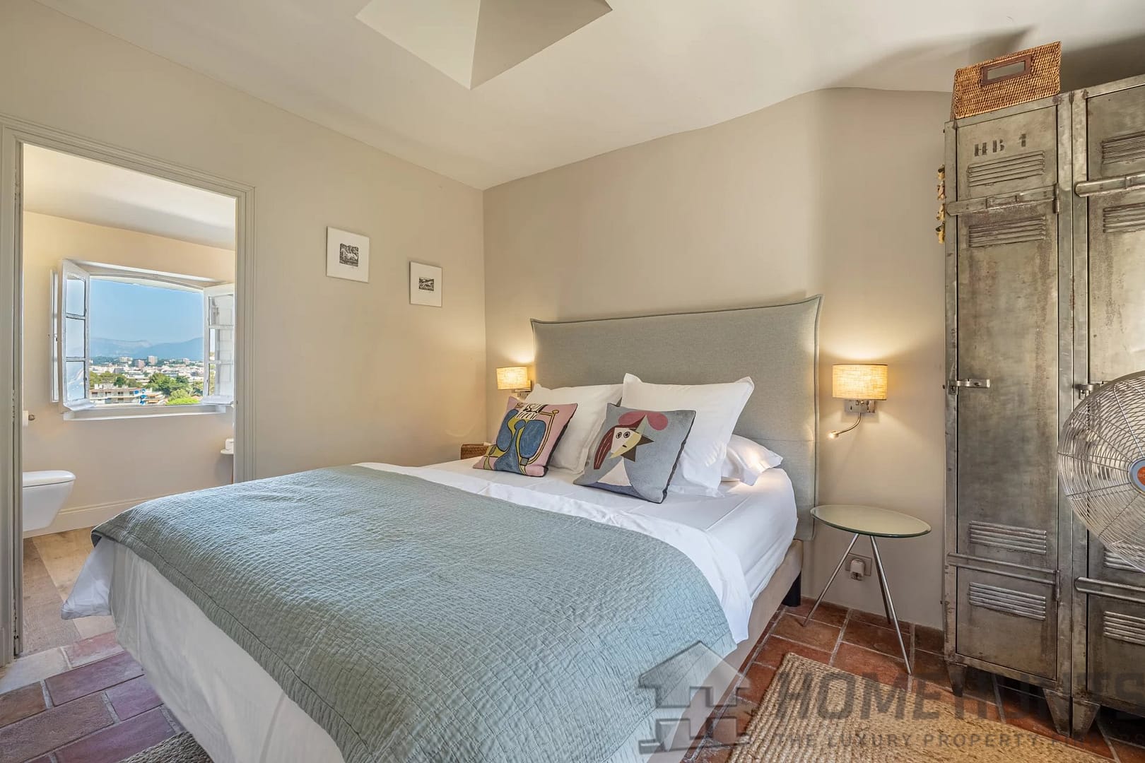 property_HH-15851461-10