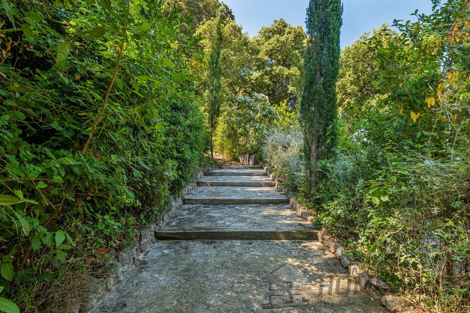 property_HH-15851461-26