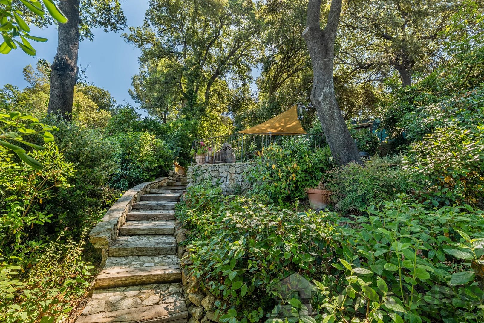 property_HH-15851461-27