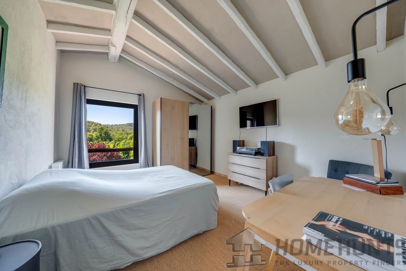 property_HH-15853658-12