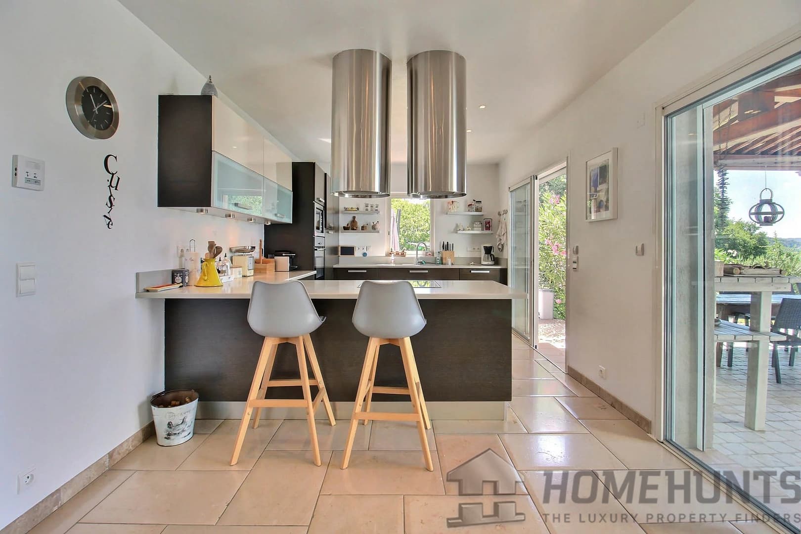 property_HH-15858339-11