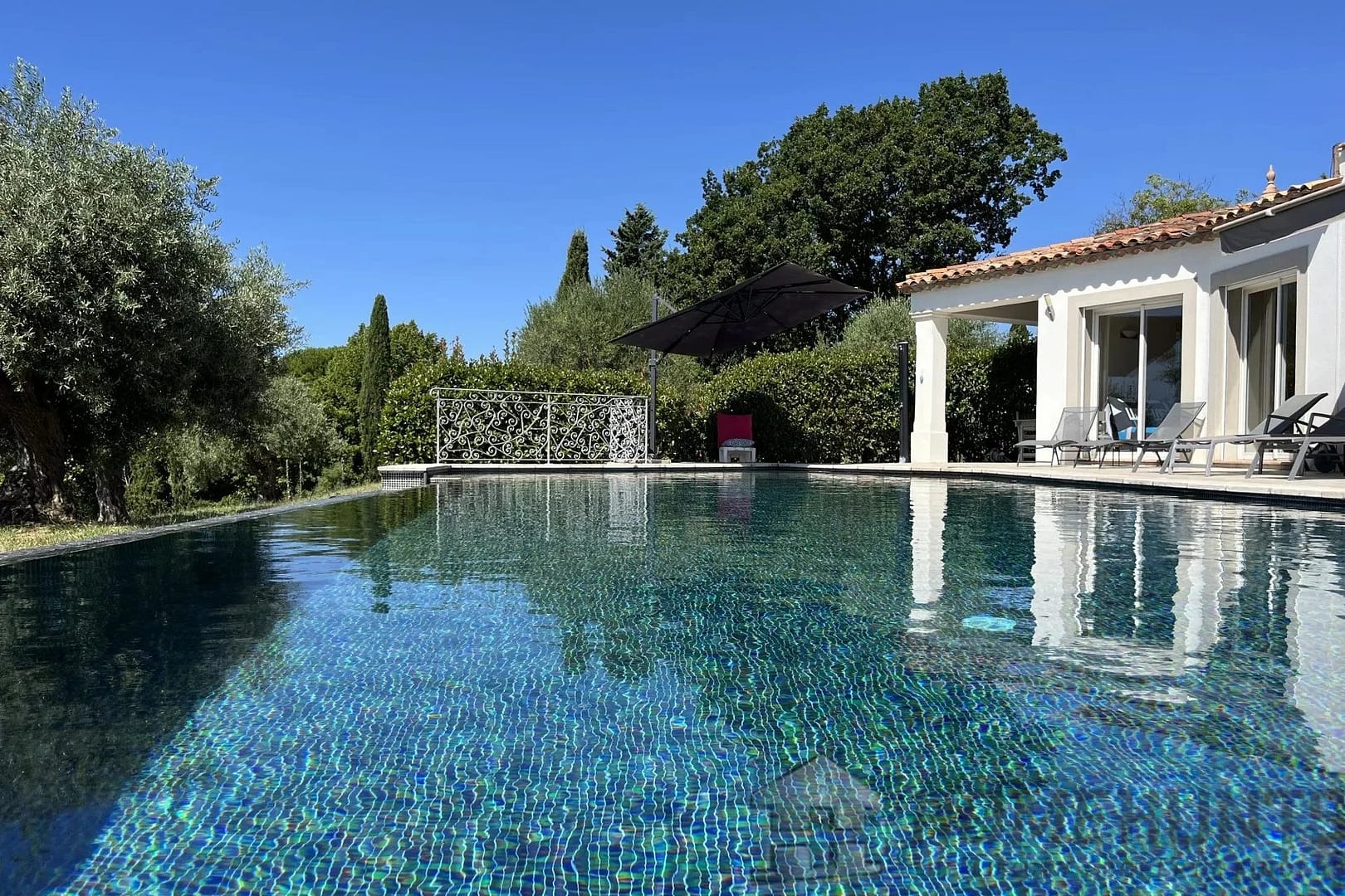 property_HH-15858339-4