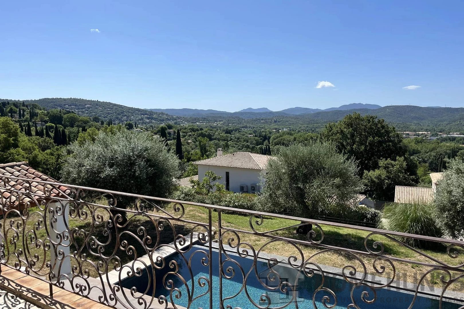 property_HH-15858339-5