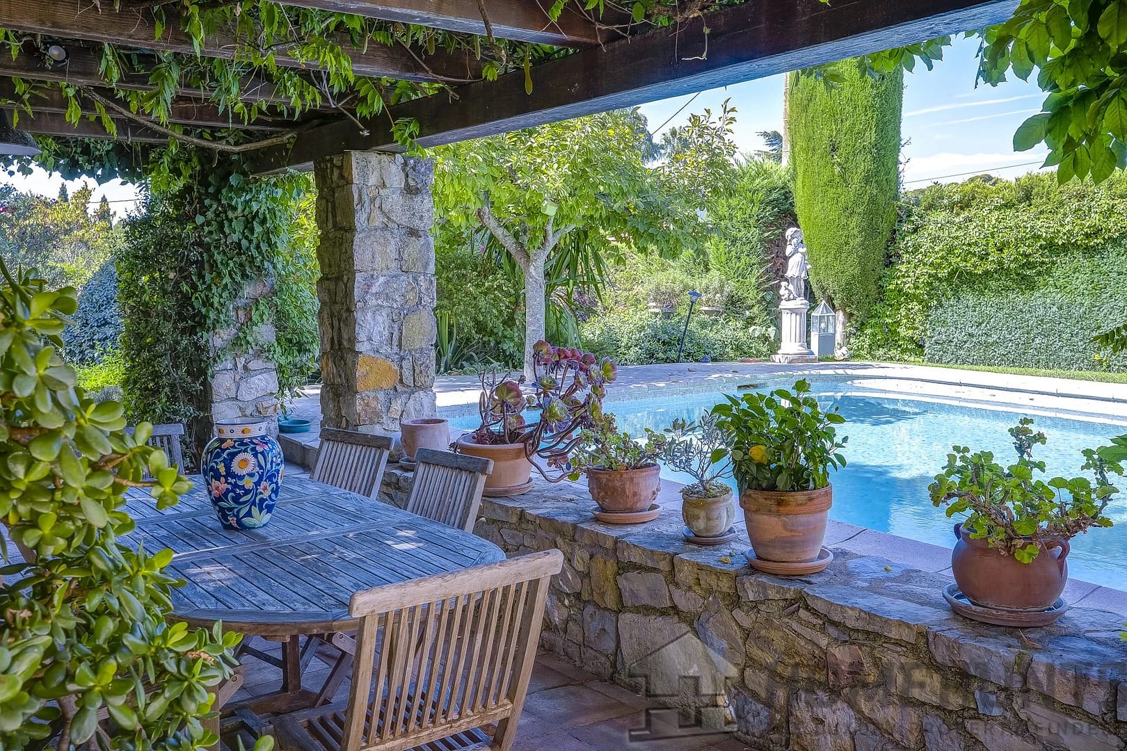 property_HH-15863816-11