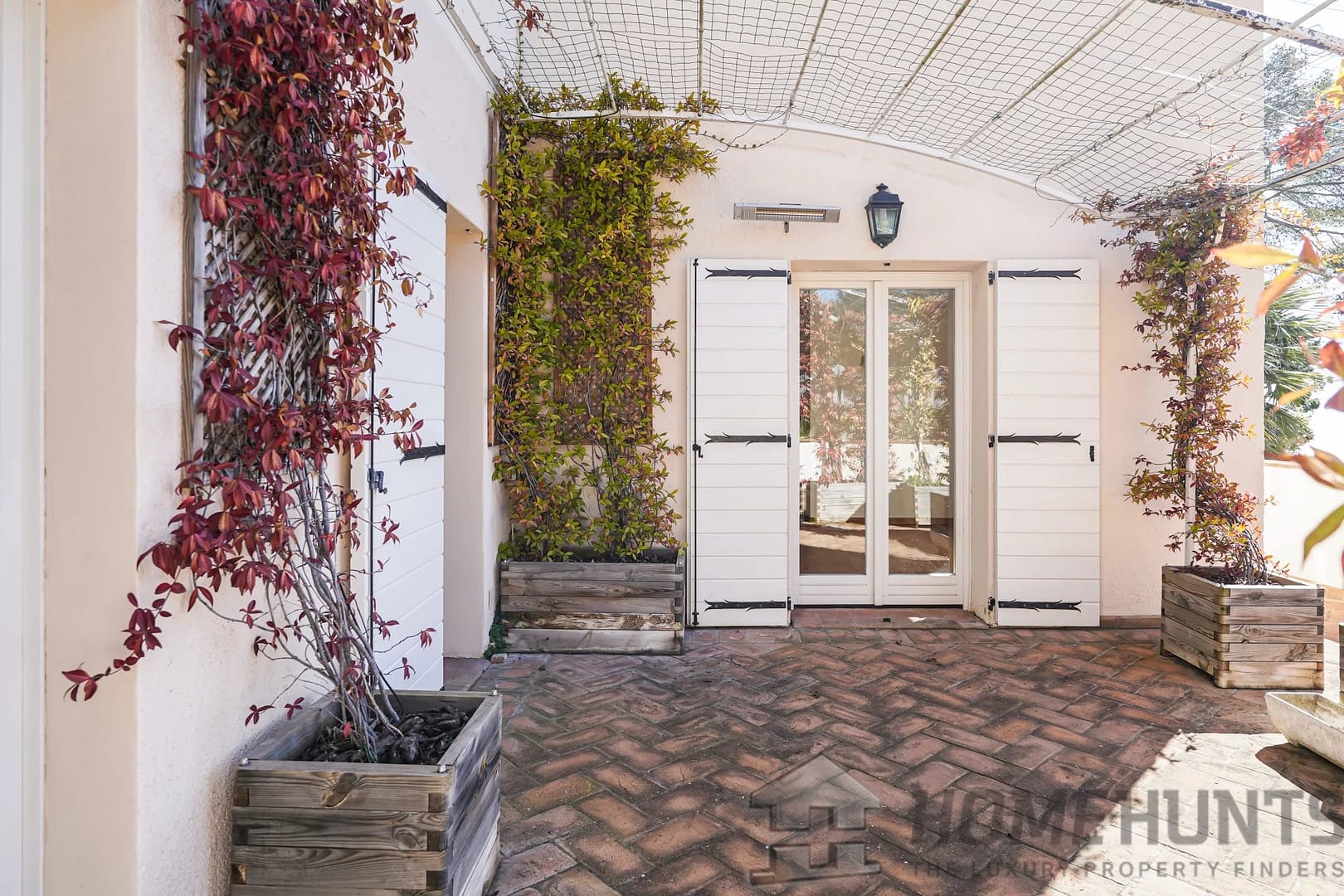 property_HH-15863918-12