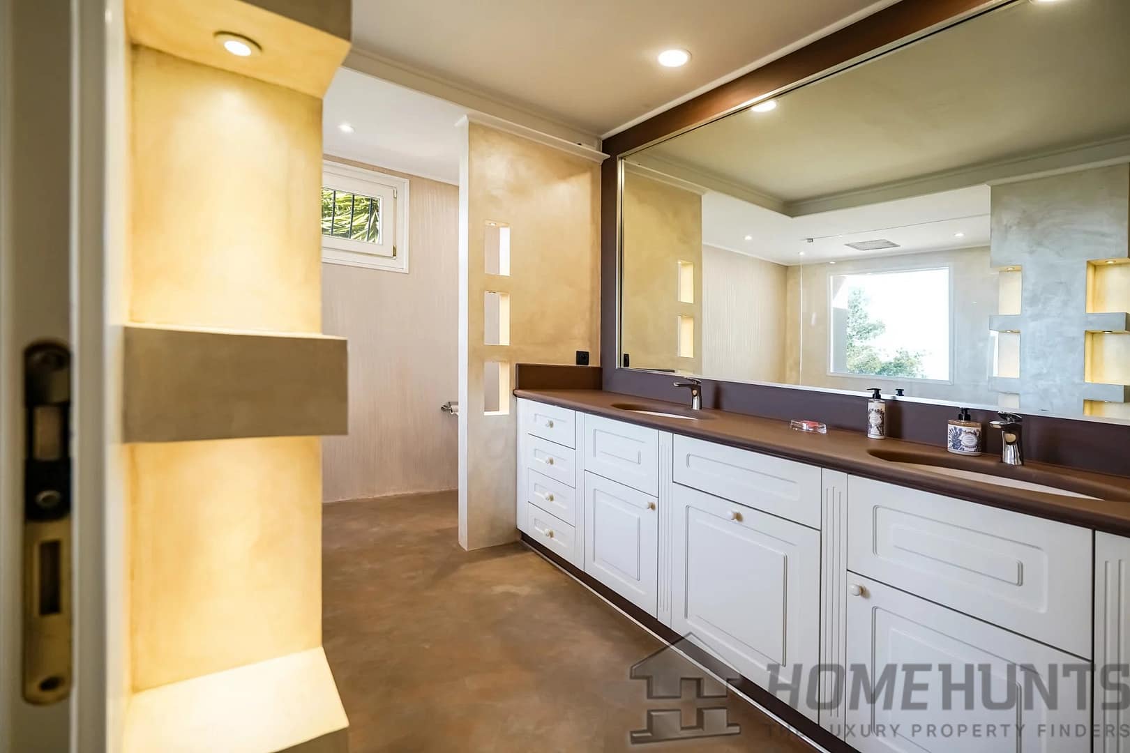 property_HH-15863918-17