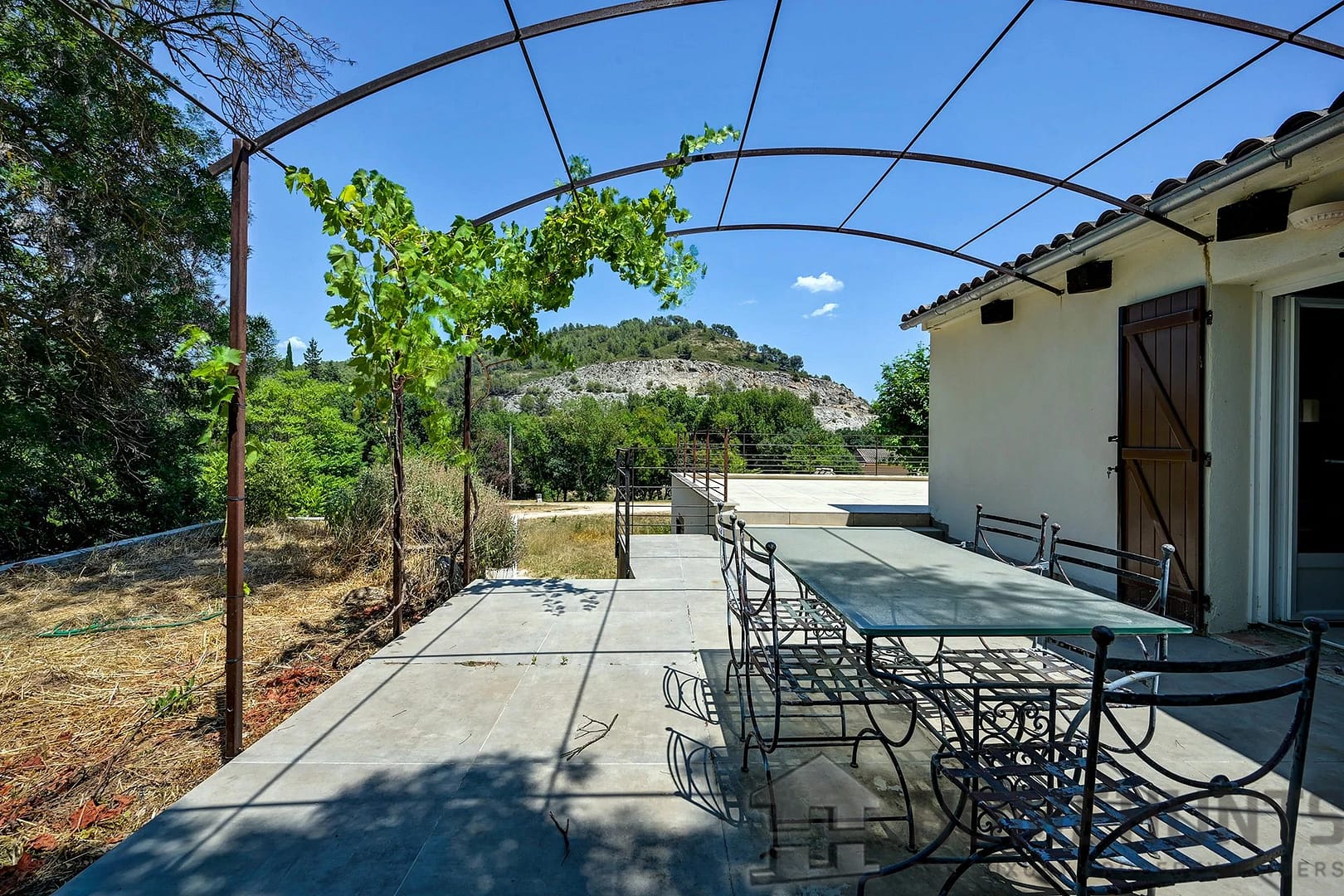 property_HH-15863920-10