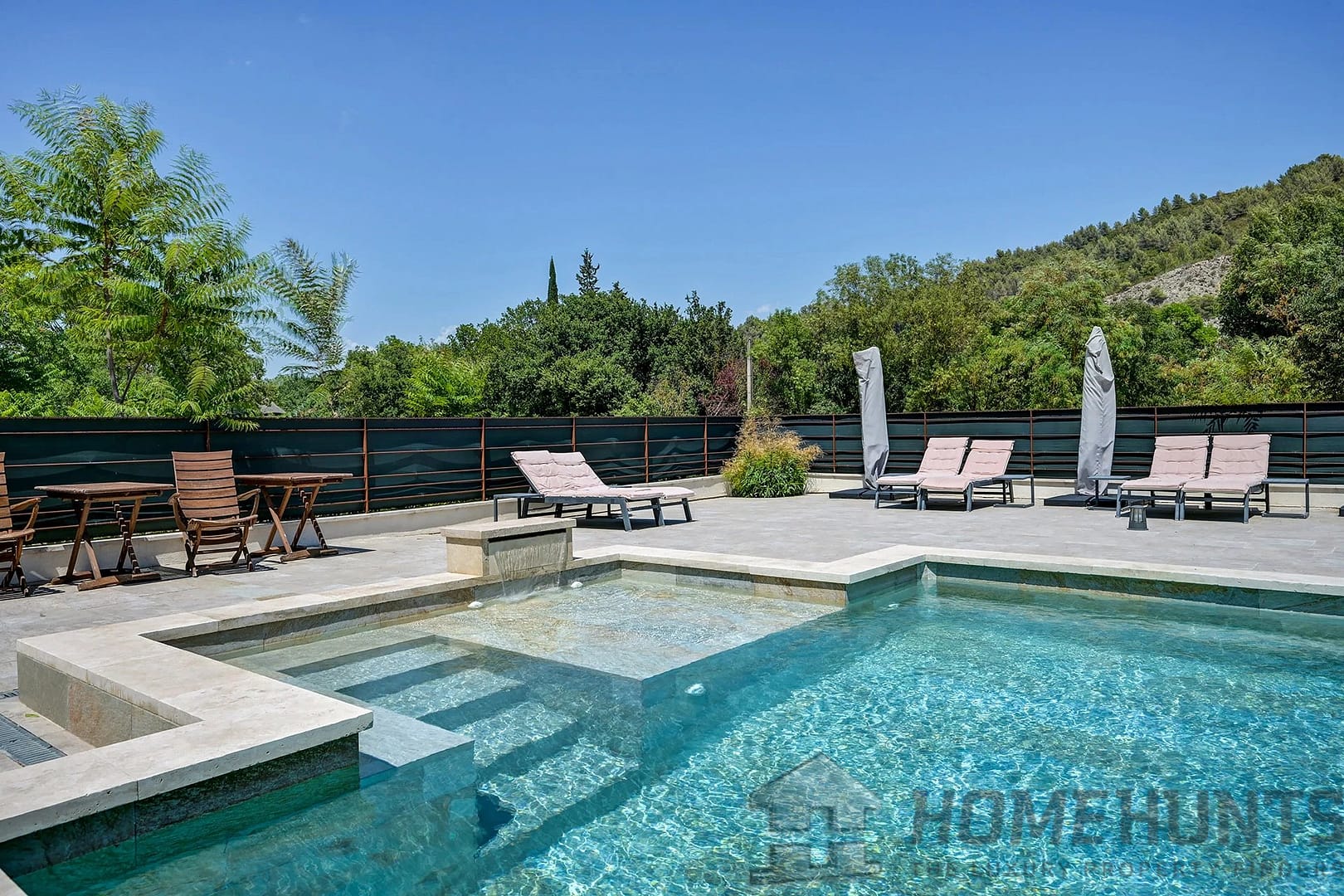 property_HH-15863920-23