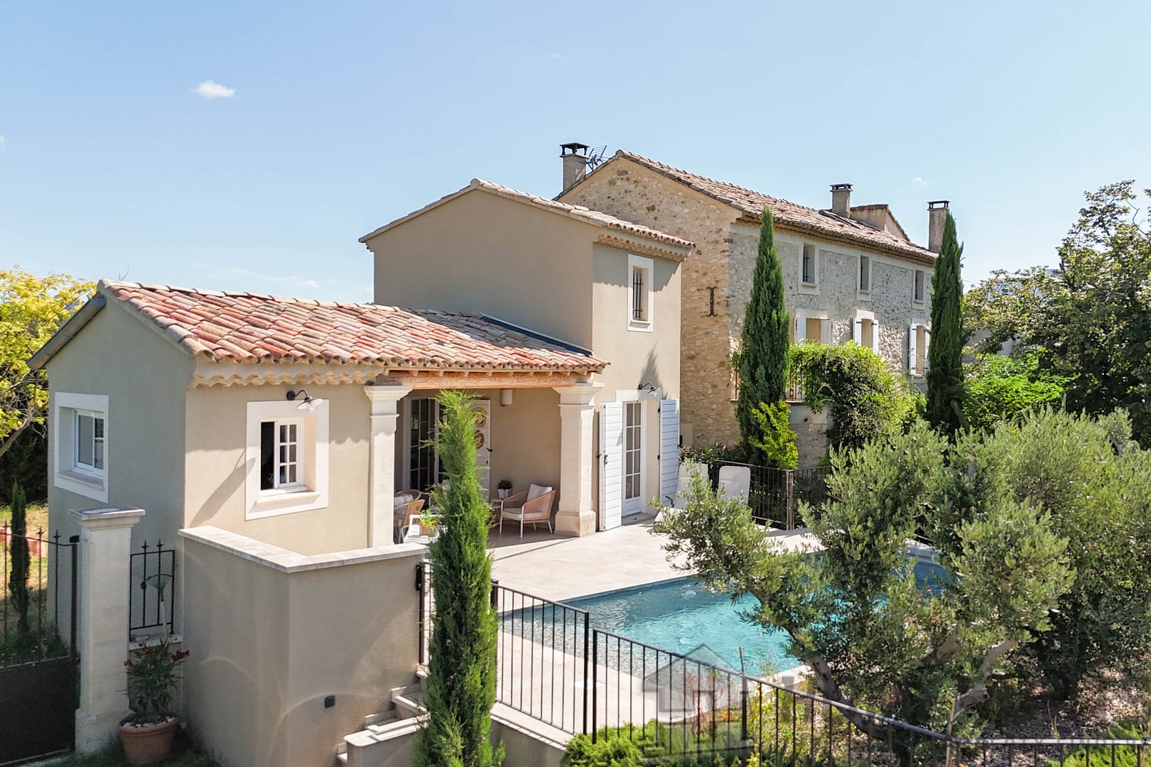 property_HH-15874242-2