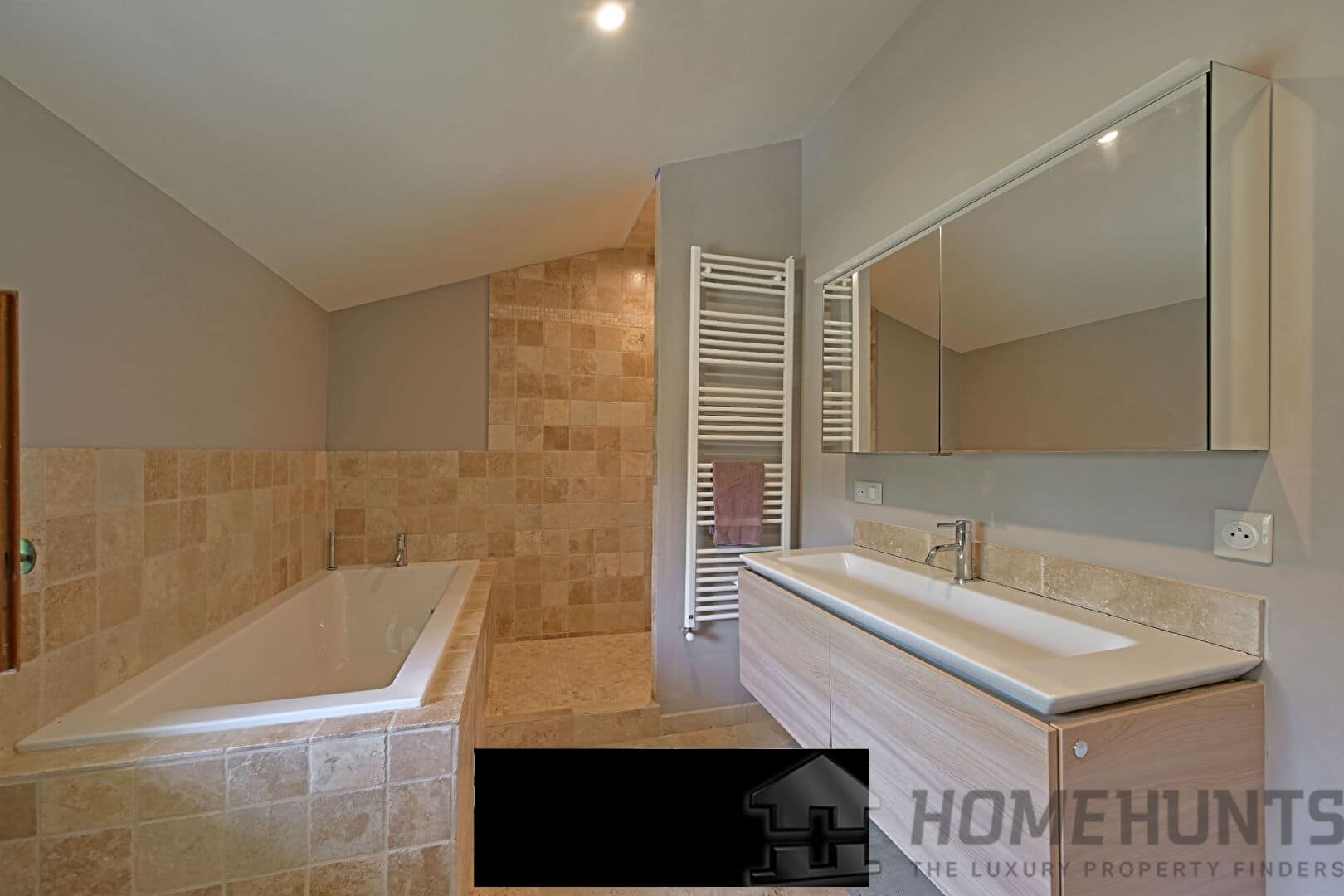 property_HH-15902639-15