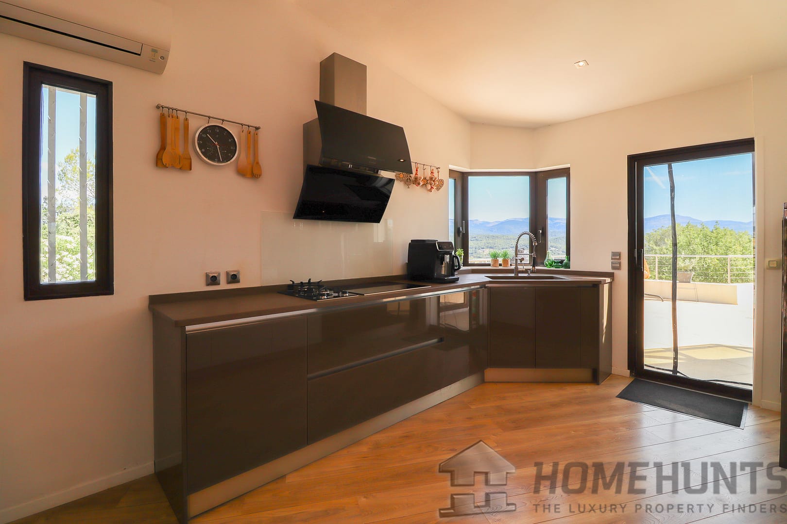 property_HH-15918845-7