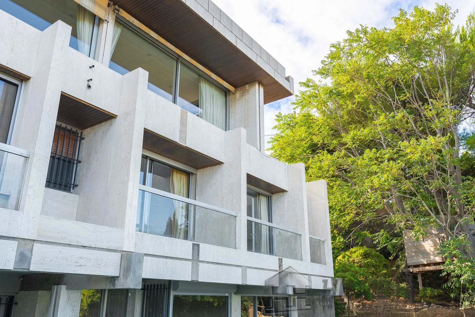 property_HH-15919783-7