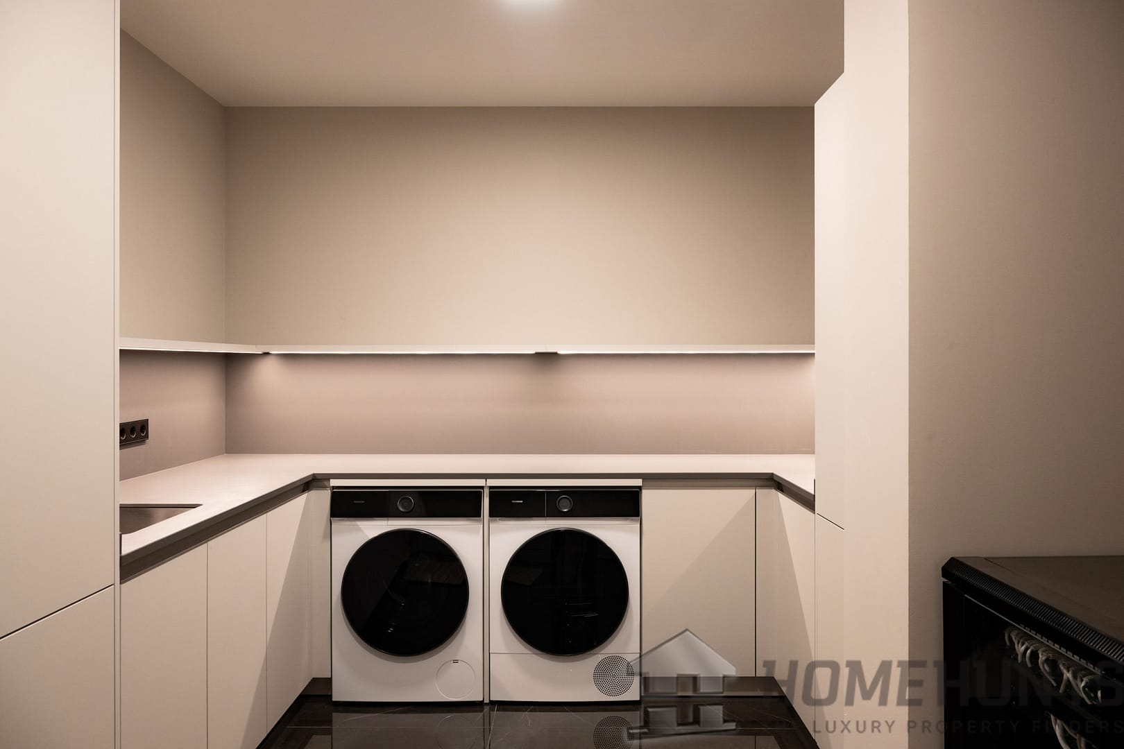 property_HH-15927100-27