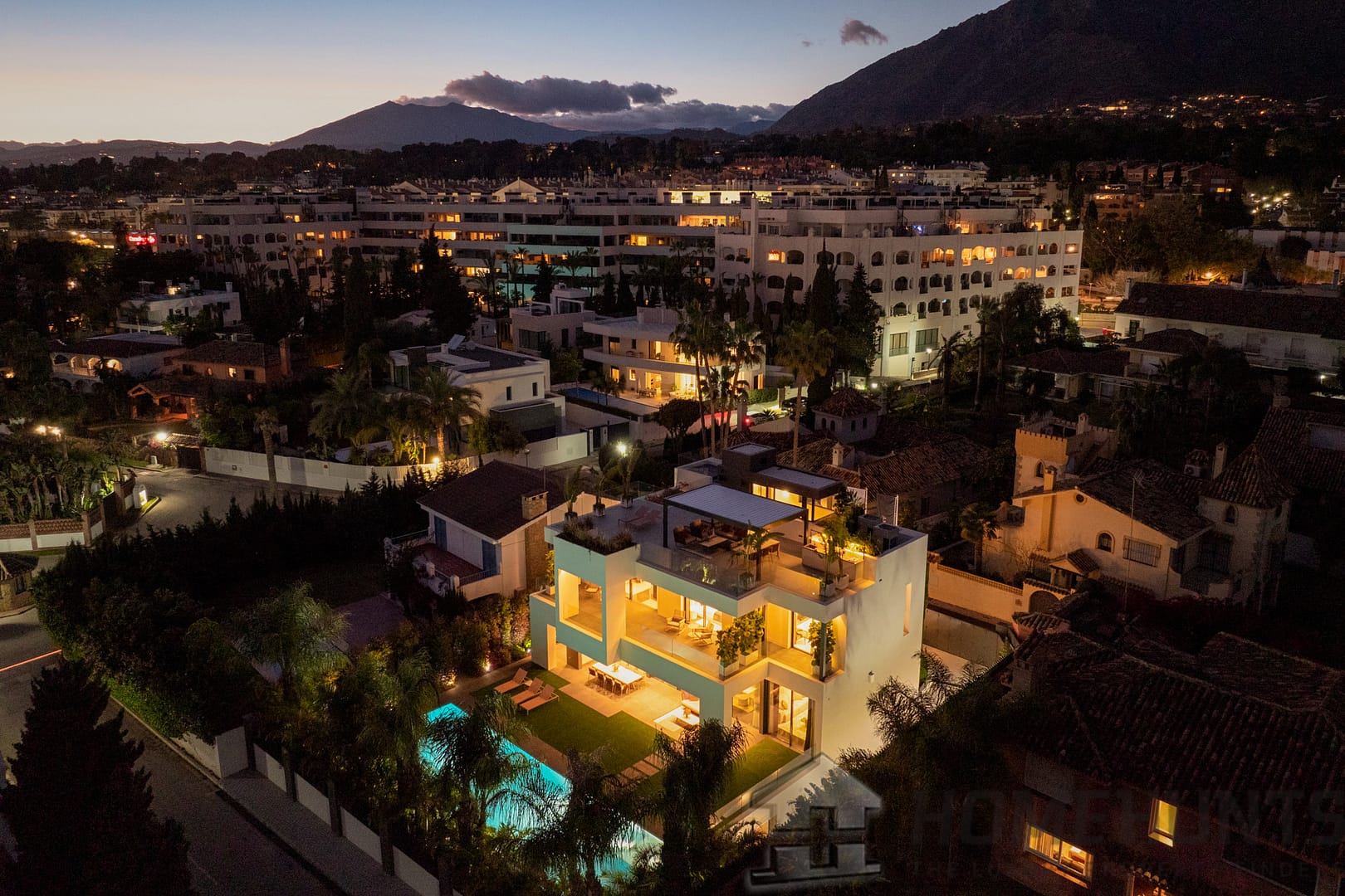 property_HH-15927100-7