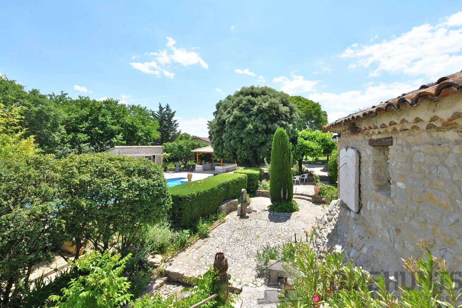 property_HH-15933426-11