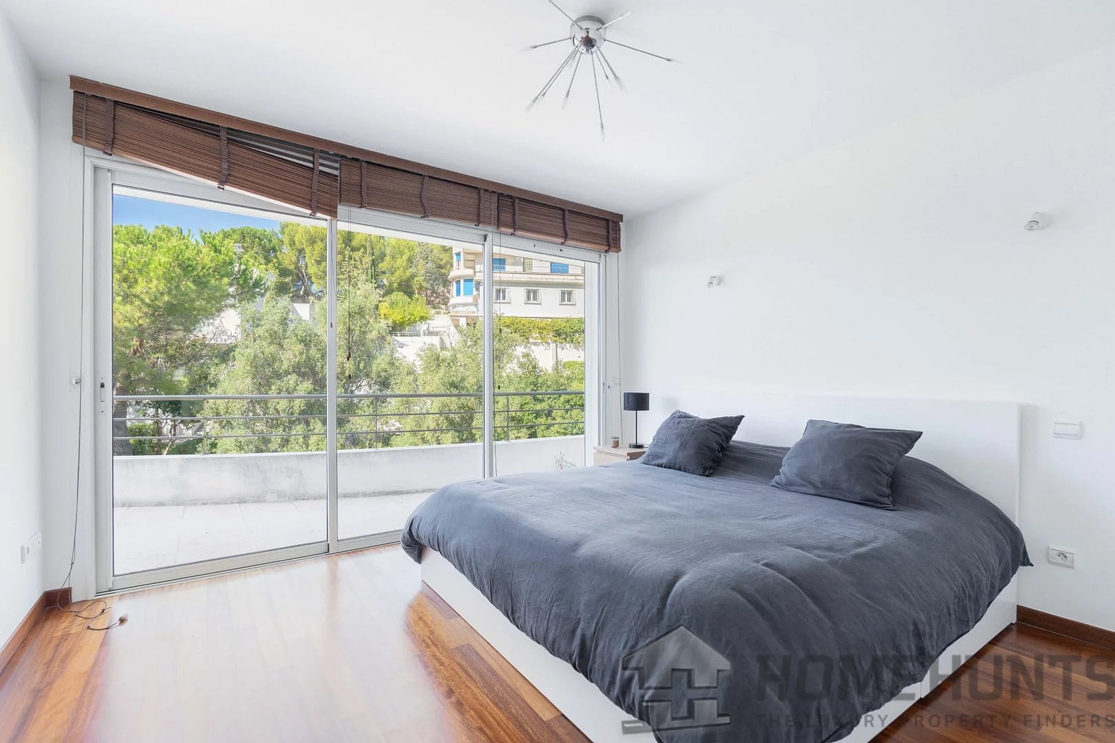 property_HH-15945511-10