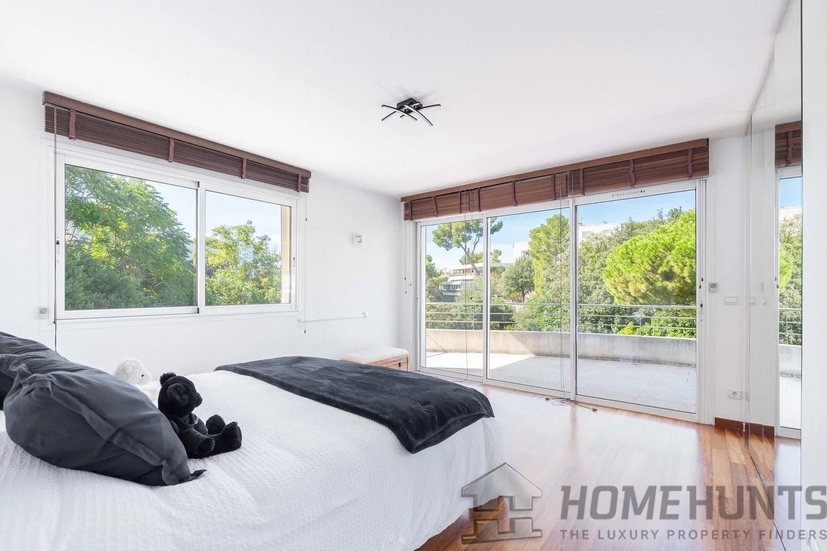 property_HH-15945511-11