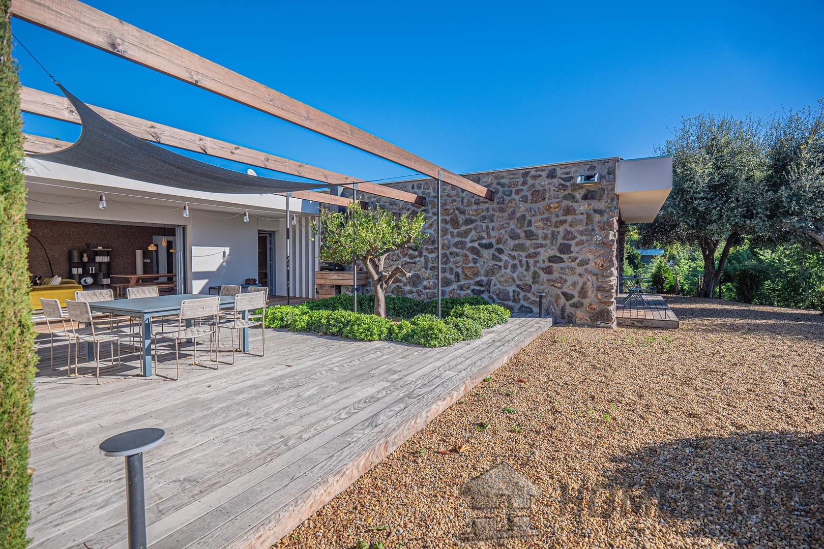 property_HH-15970573-11