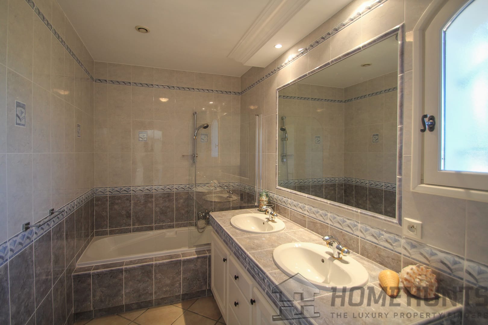 property_HH-15980081-18