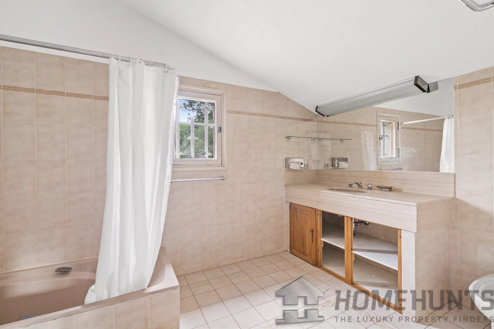 property_HH-15982369-10