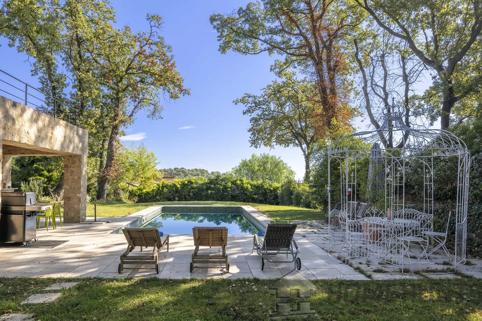 property_HH-15982376-11