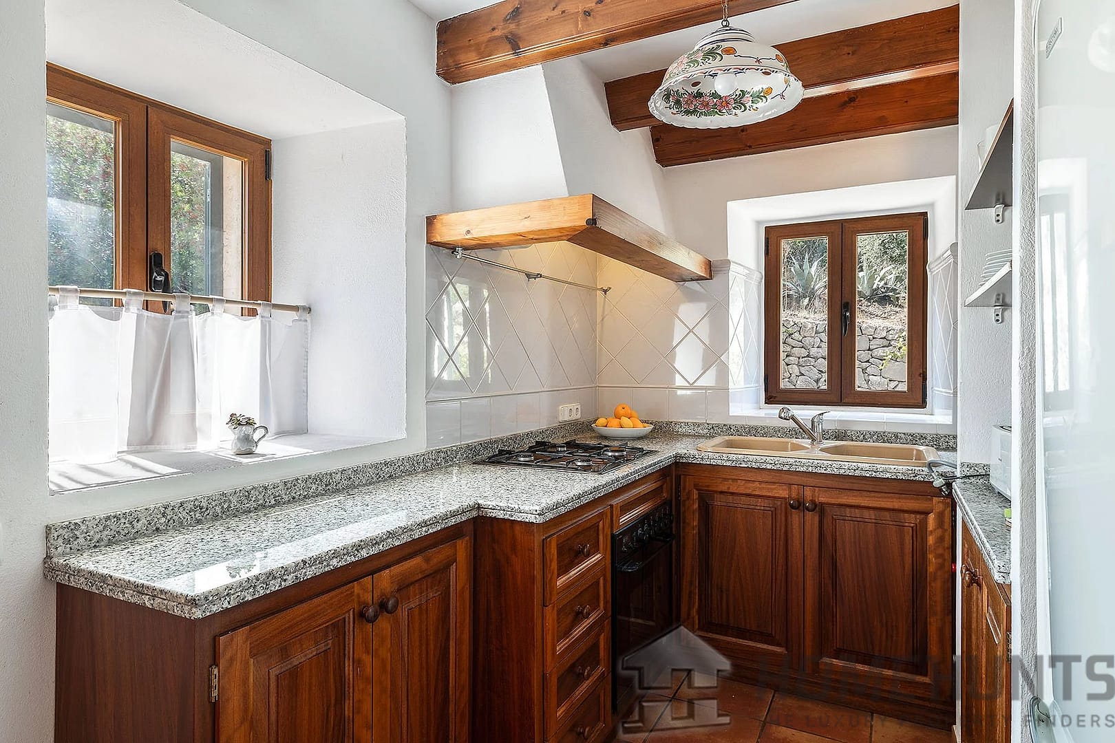 property_HH-15989476-11