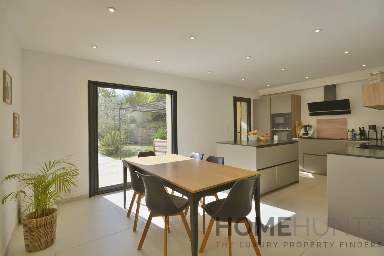 property_HH-15993066-18