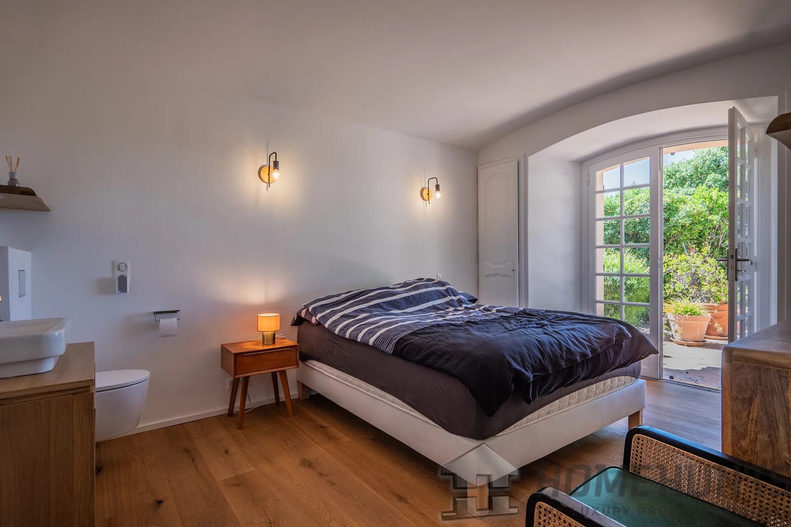 property_HH-15417828-14