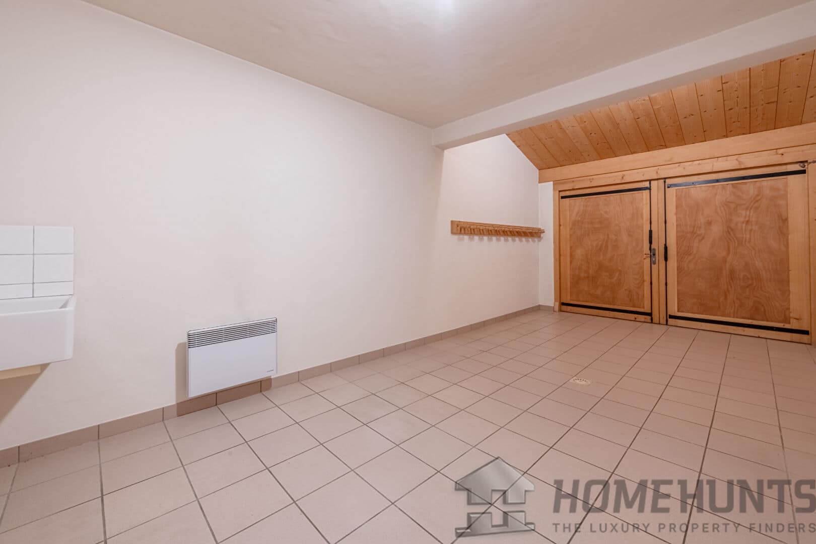 property_HH-16028804-14