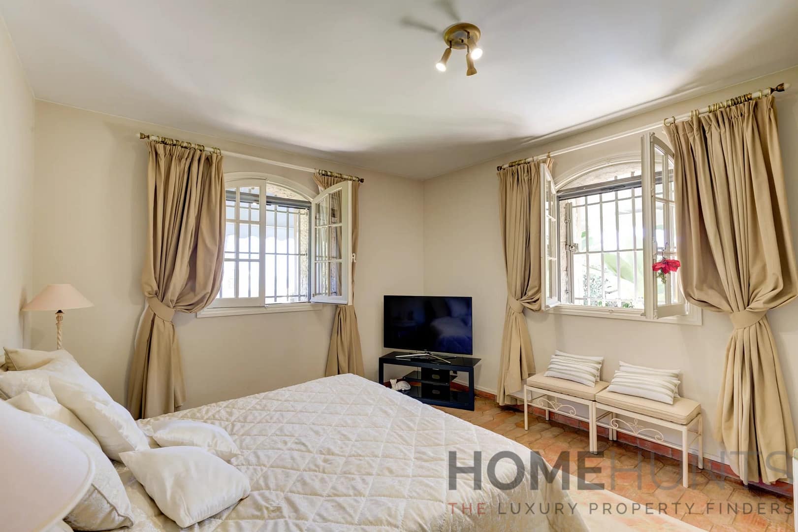 property_HH-15776090-10