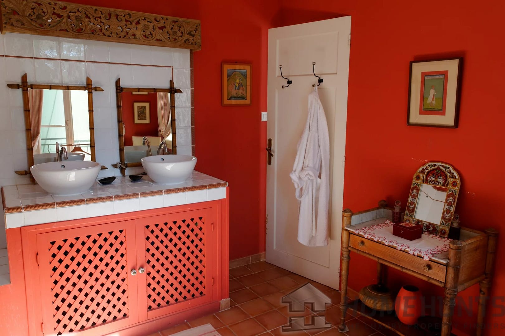 property_HH-15815313-11