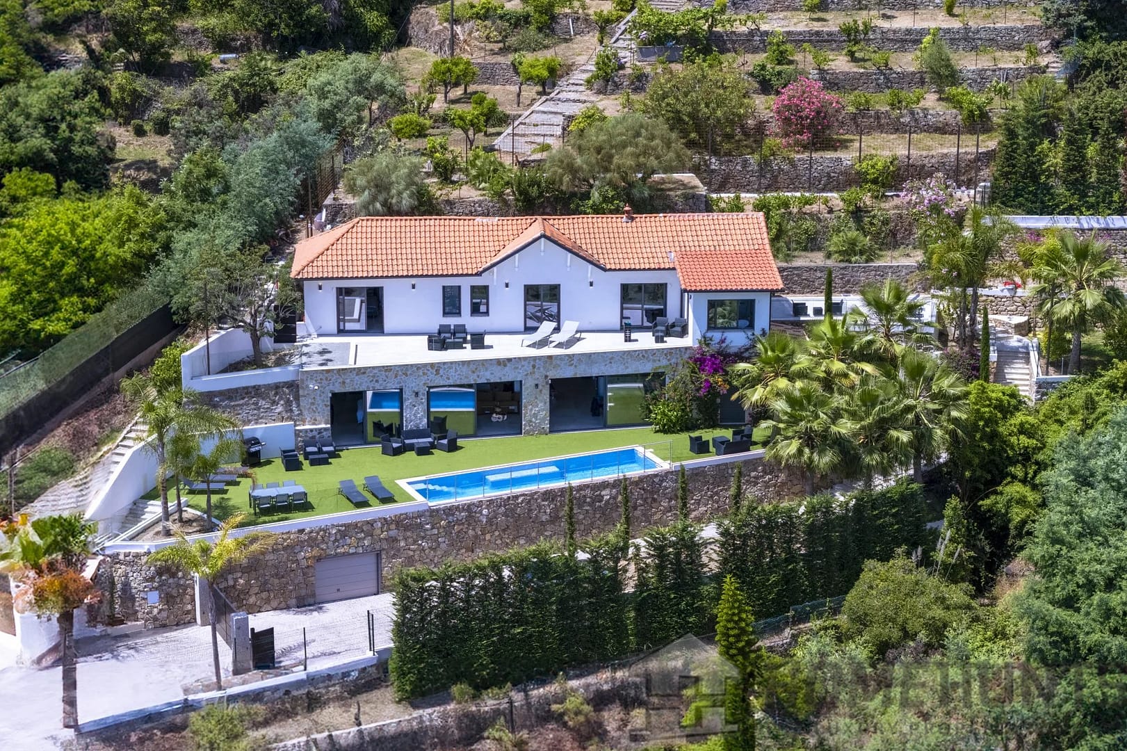 property_HH-15863989-3