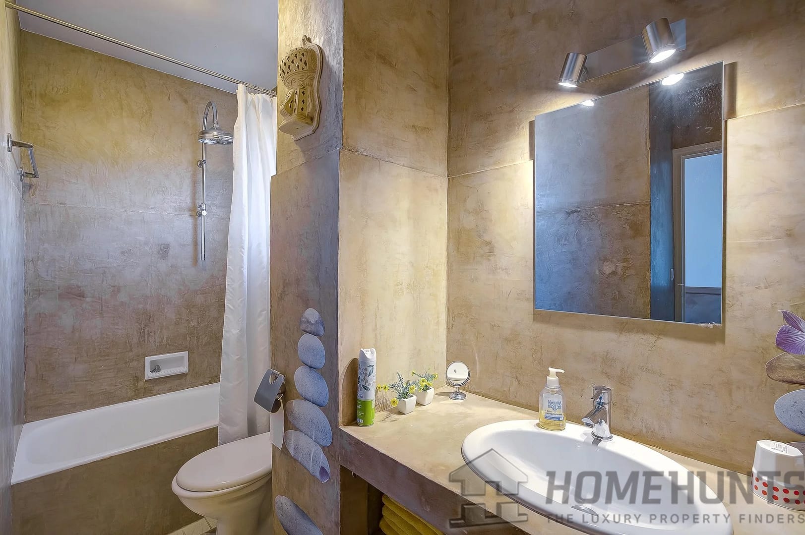 property_HH-15934838-18