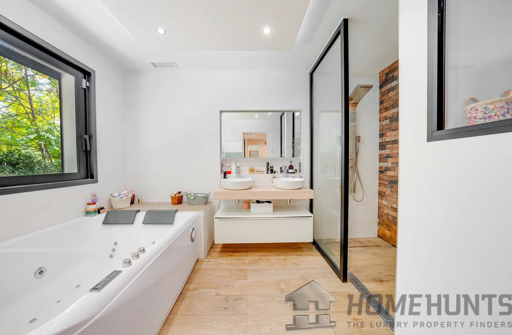 property_HH-15963582-10