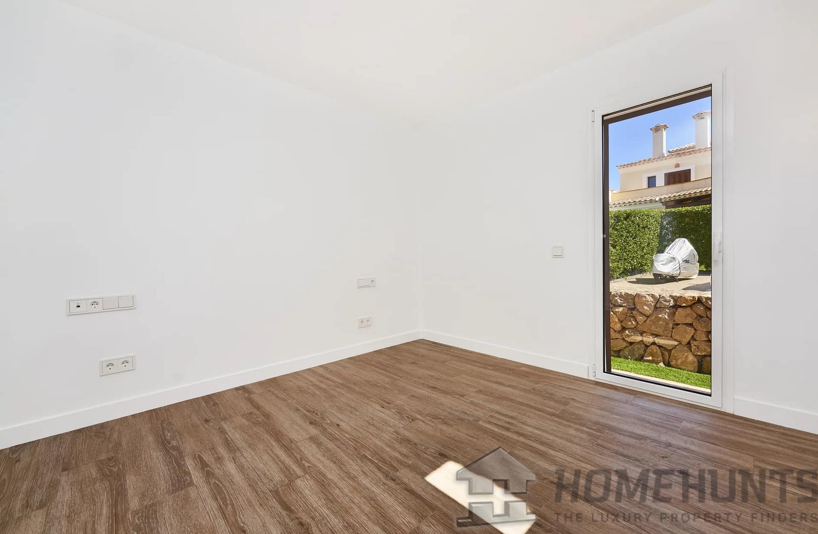 property_HH-15973926-30