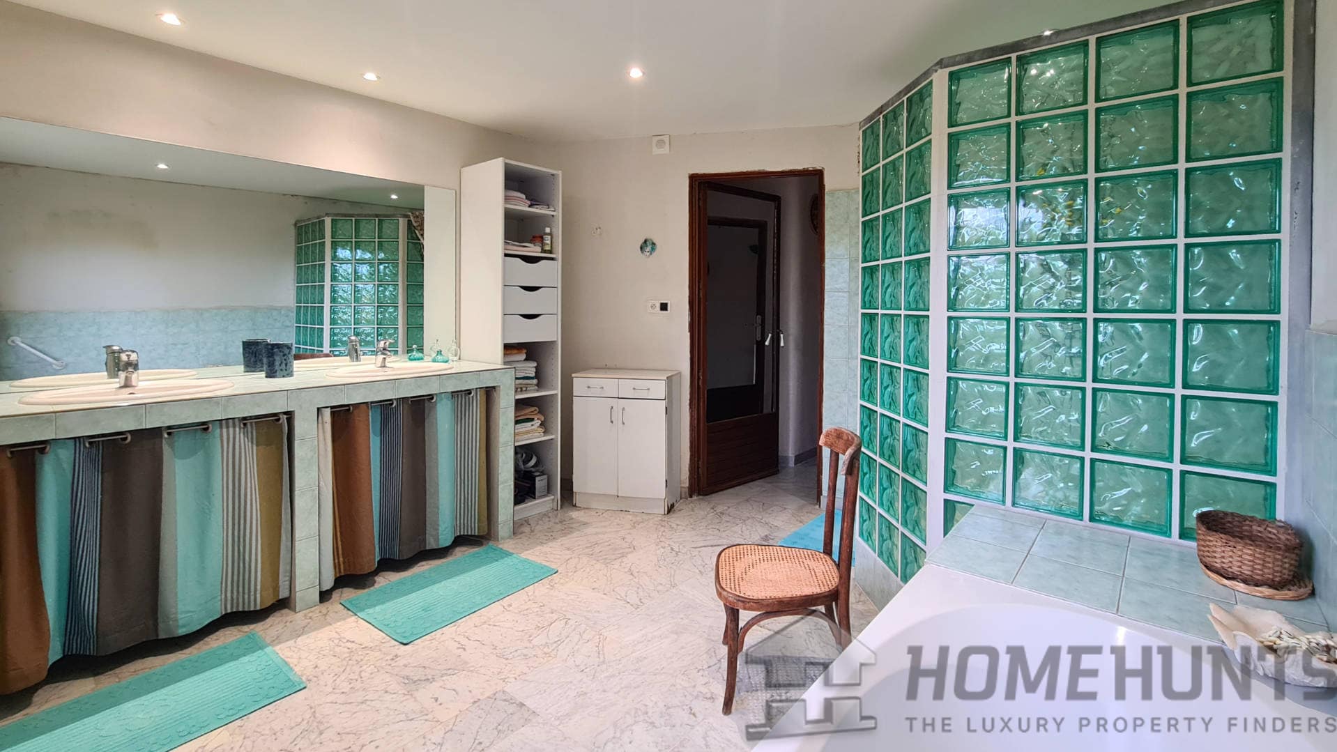 property_HH-15987410-19