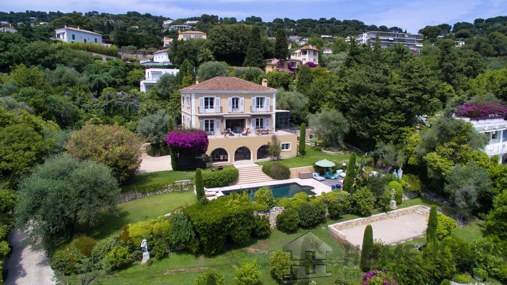 property_HH-15847596-5