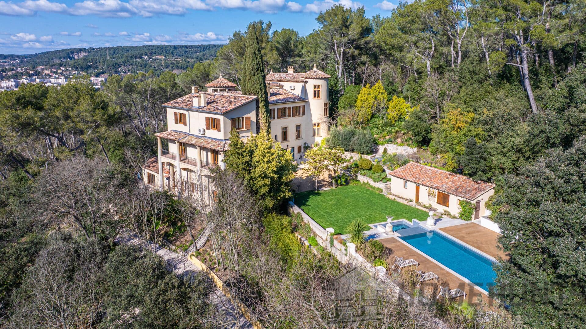 property_HH-15666637-27