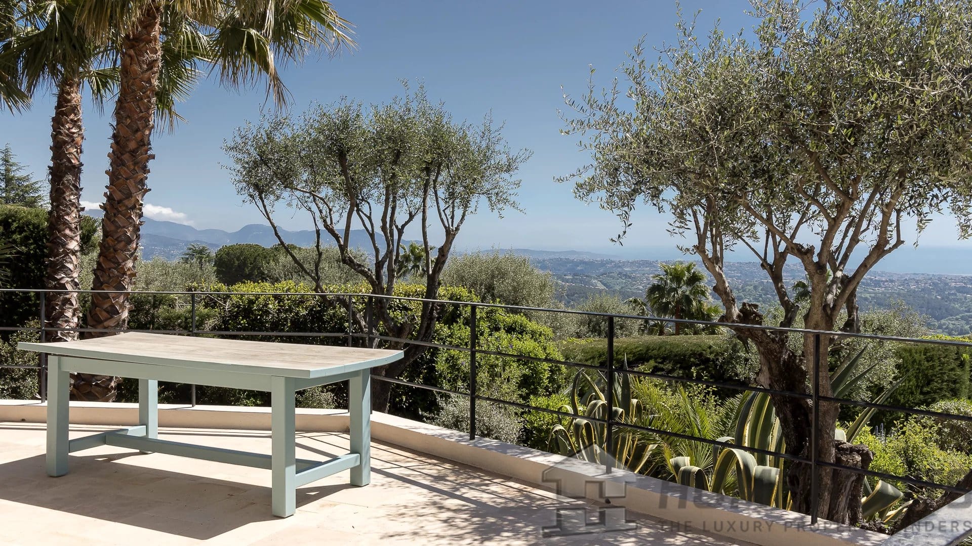 property_HH-15406377-5