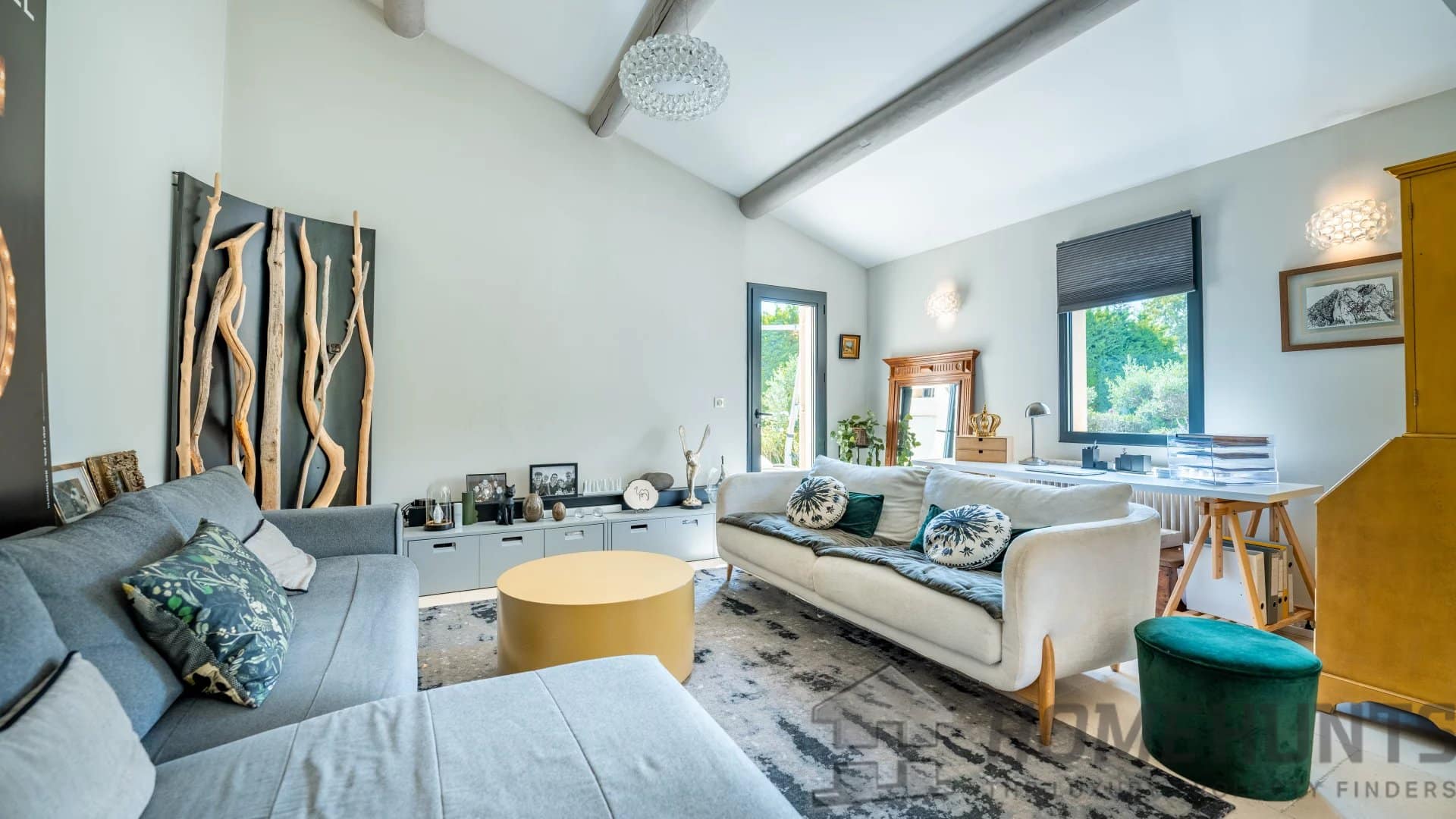 property_HH-15703034-9