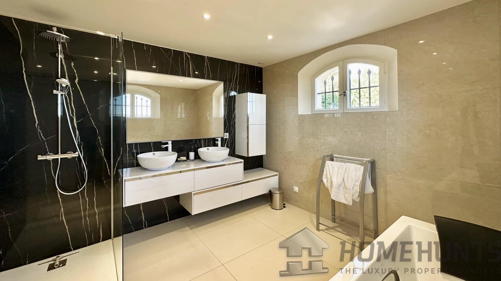 property_HH-15081031-11